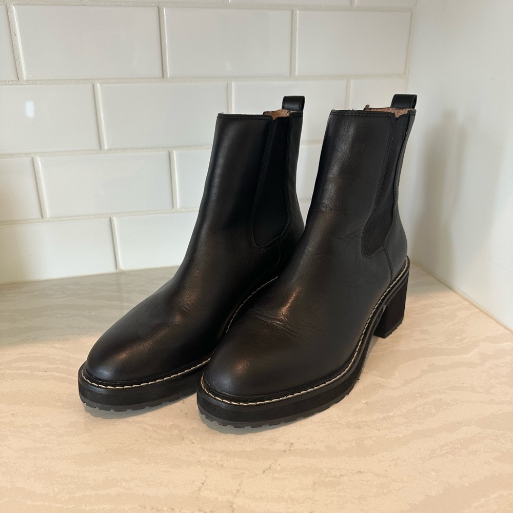 Madewell Black Leather Block Heel Chelsea Boots